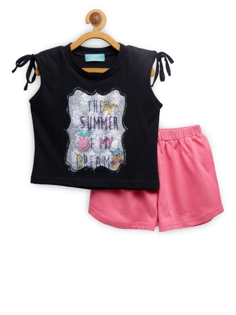 

Tiara Girls Peach-Coloured & Black Printed Pure Cotton Top with Shorts