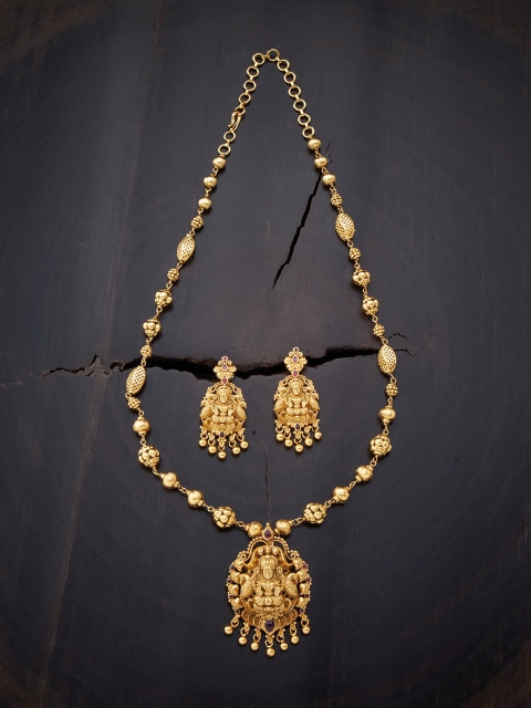 

Kushal's Fashion Jewellery Red Gold-Plated Antique Necklace