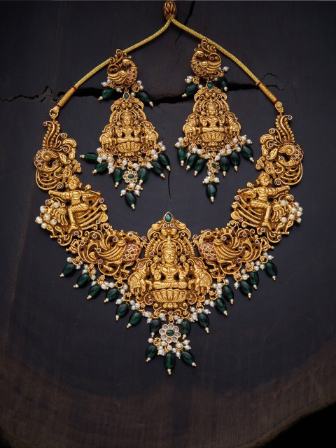 

Kushal's Fashion Jewellery Red & Green Gold-Plated Antique Jewellery Set