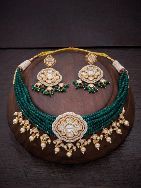 

Kushal's Fashion Jewellery Green Gold-Plated Vilandi Jewellery Set