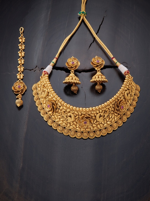 

Kushal's Fashion Jewellery Red Gold-Plated Antique Necklace