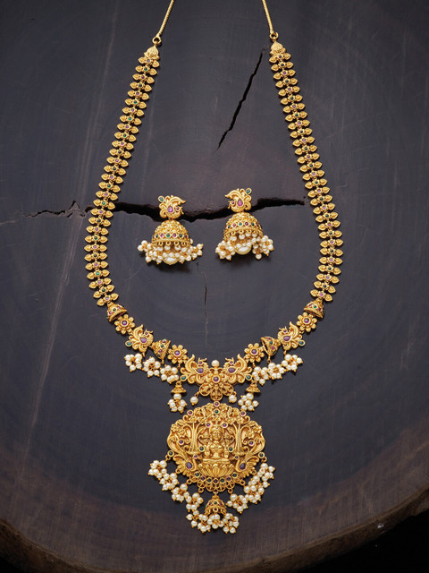 

Kushal's Fashion Jewellery Red & Green Gold-Plated Antique Necklace Set