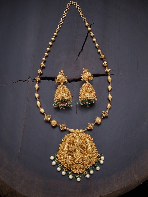 

Kushal's Fashion Jewellery Green Gold-Plated Antique Necklace