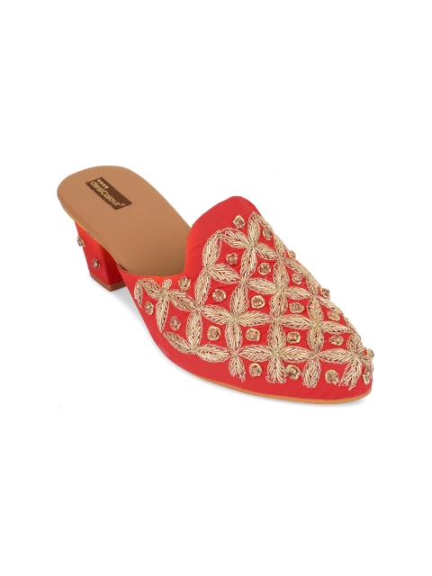 

DESI COLOUR Women Red Ethnic Block Mules