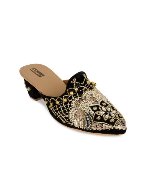 

DESI COLOUR Black Embroidered Ethnic Block Mules