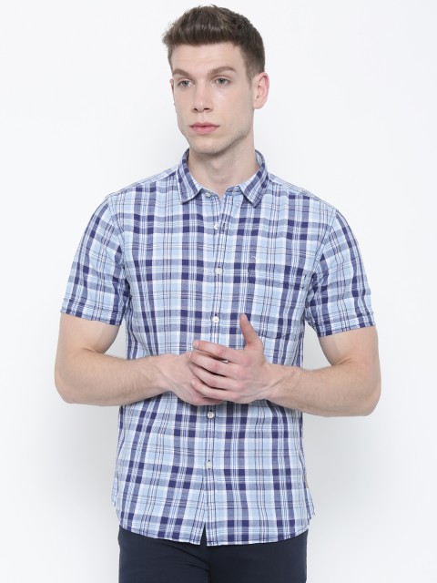 

Flying Machine Men Blue & White Slim Fit Checked Casual Shirt