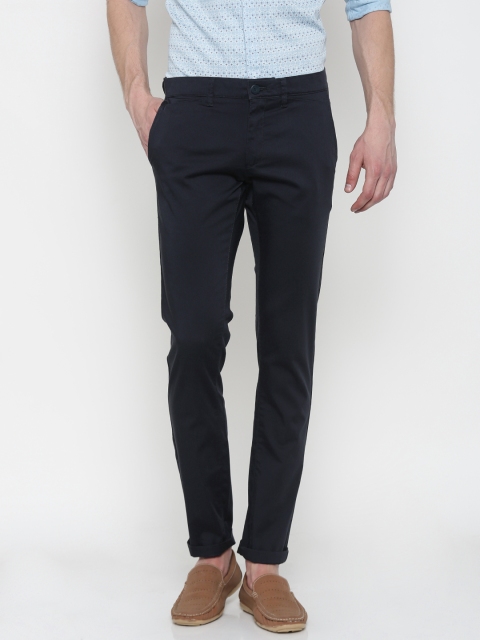

Flying Machine Men Navy Solid Slim Tapered Fit Chinos, Navy blue