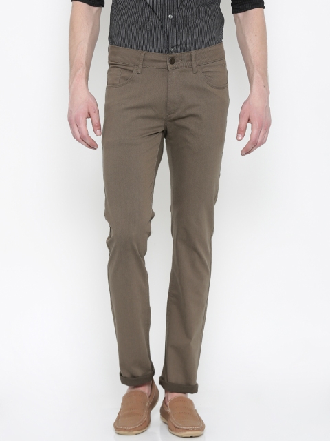 

Flying Machine Men Brown Solid Slim Tapered Fit Trousers
