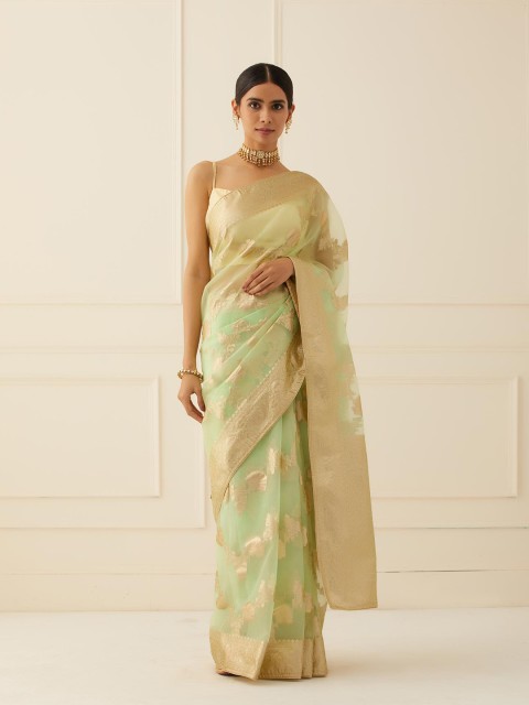 

Geroo Jaipur Green & Gold-Toned Woven Design Zari Organza Heavy Work Saree