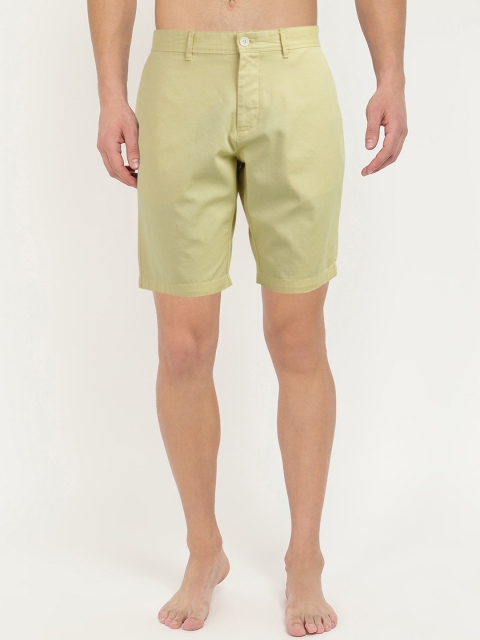

V2 Value & Variety Men Yellow Shorts