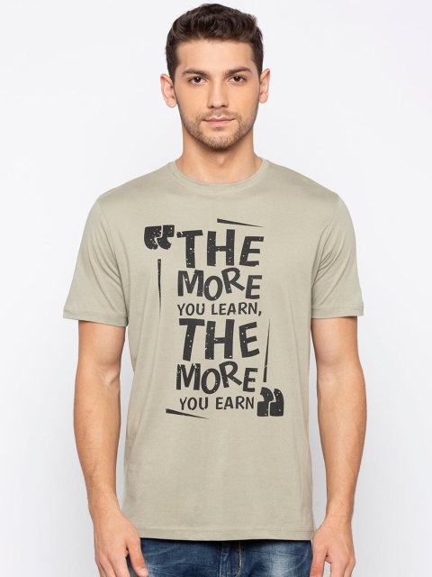 

Status Quo Men Green Typography Printed Raw Edge T-shirt
