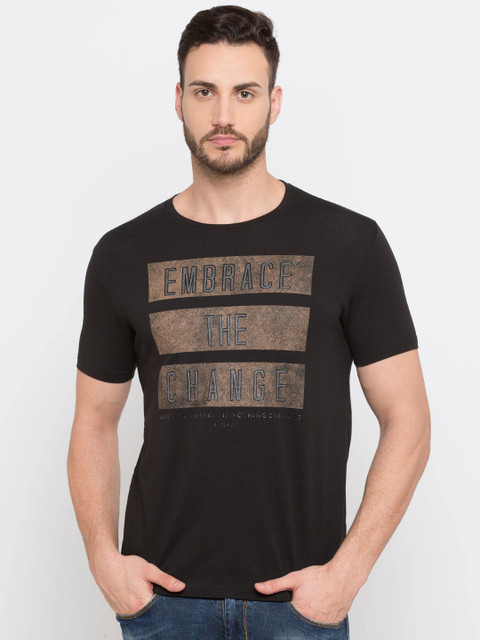 

Status Quo Men Black Typography Printed Raw Edge T-shirt