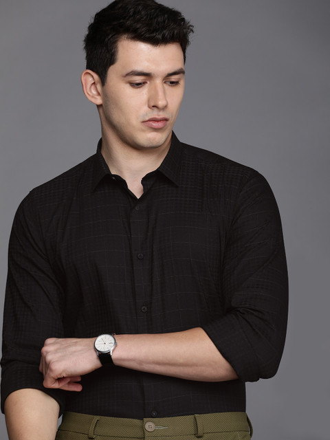 

Louis Philippe Ath.Work Men Black Slim Fit Checked Casual Shirt