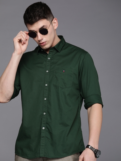

Louis Philippe Sport Men Olive Green Solid Slim Fit Pure Cotton Casual Shirt