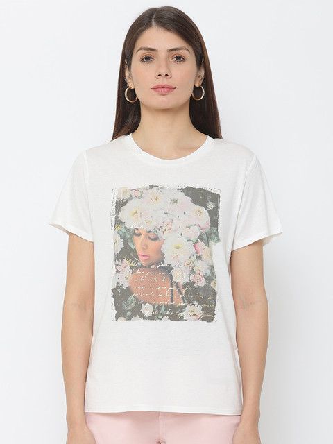 

GUESS Women Cream-Coloured Printed Outdoor T-shirt