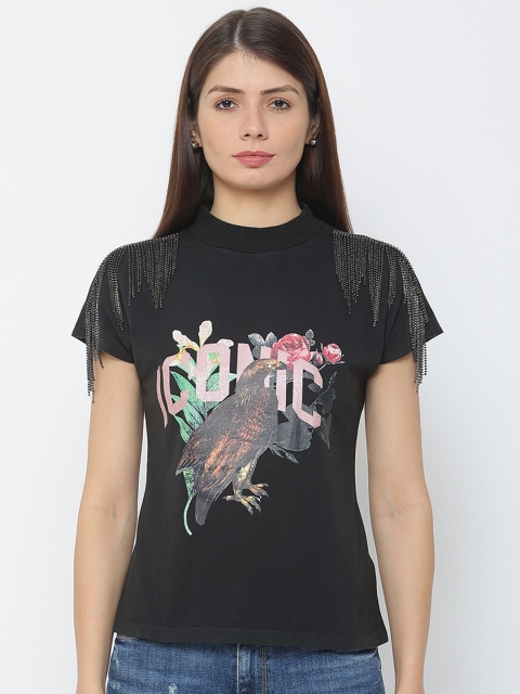 

GUESS Women Black Floral Printed Applique Outdoor T-shirt