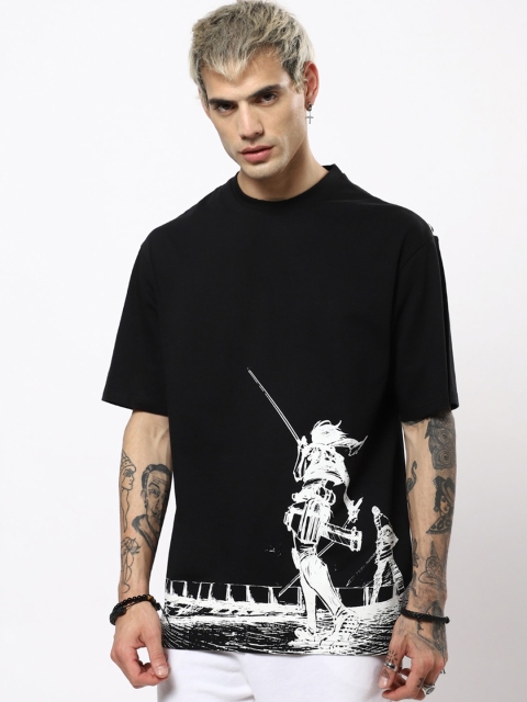 

Bewakoof Men Black Anime Printed V-Neck Loose T-shirt