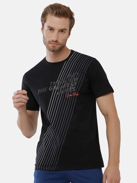 

Classic Polo Men Black Striped Slim Fit T-shirt
