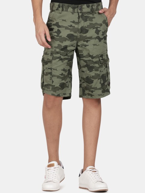 

t-base Men Olive Green Camouflage Printed Cargo Shorts