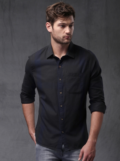 

WROGN Charcoal Grey & Navy Slim Fit Checked Casual Shirt