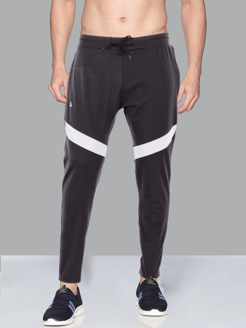

AVOLT Men Black Solid Slim-Fit Cotton Track Pant
