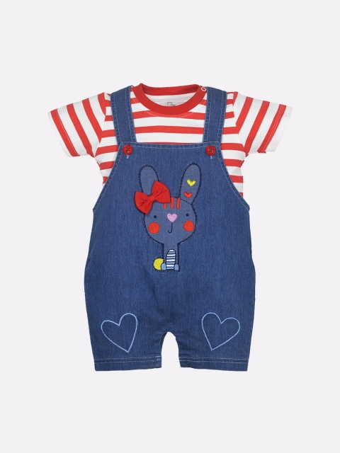 

BABY GO Infant Girls Red & Blue Printed Pure Cotton Dungarees With T-Shirt