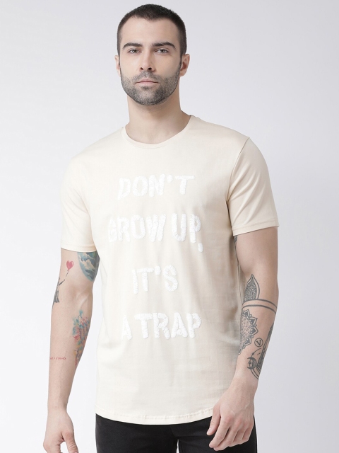 

Rex Straut Jeans Men Green Typography Printed Raw Edge Slim Fit T-shirt