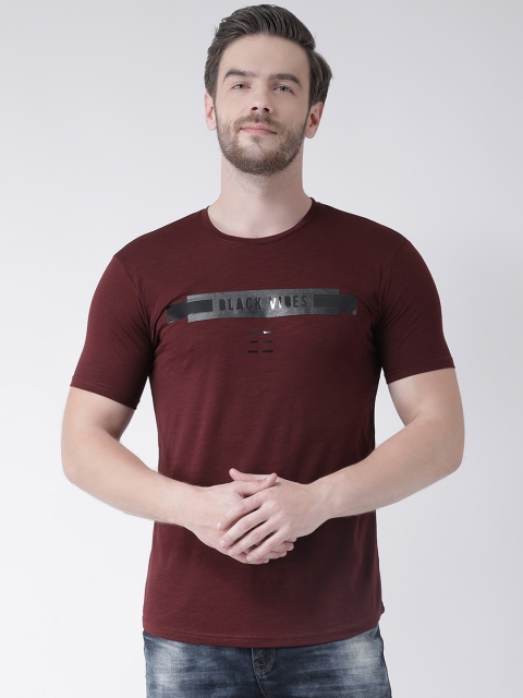 

Rex Straut Jeans Men Maroon Typography Printed Slim Fit T-shirt