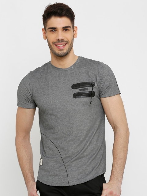 

Rex Straut Jeans Men Grey Textured Slim Fit T-shirt