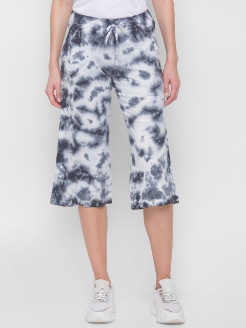 

Nick&Jess Women Grey & White Printed Pure Cotton Wide-Leg Capris