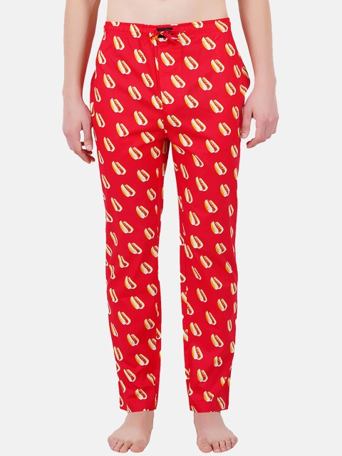 

SMUGGLERZ INC. Men Red Hot Dog Printed Lounge Pants