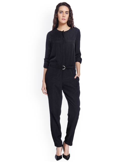 

Vero Moda Black Slim Jumpsuit