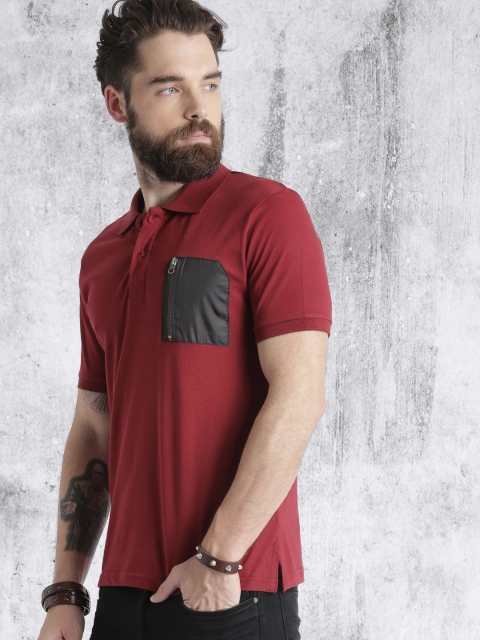 

Roadster Men Red Solid Polo Collar T-shirt