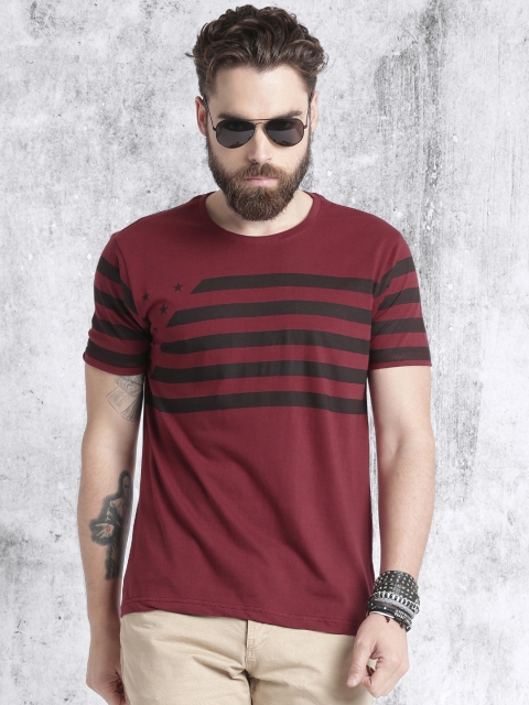 

Roadster Men Maroon Striped Round Neck T-shirt