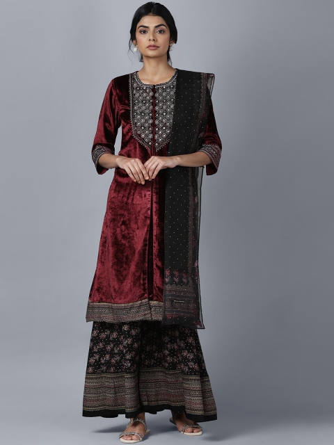 

WISHFUL Women Red Ethnic Motifs Printed Panelled Kurta with Skirt & With Dupatta