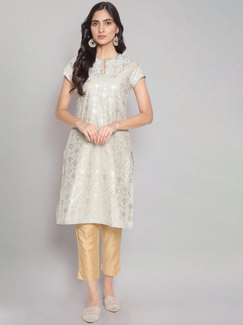

W Women Green Ethnic Motifs Embroidered Keyhole Neck Chikankari Kurta