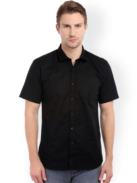 

L.A. SEVEN Men Black Slim Fit Solid Casual Shirt