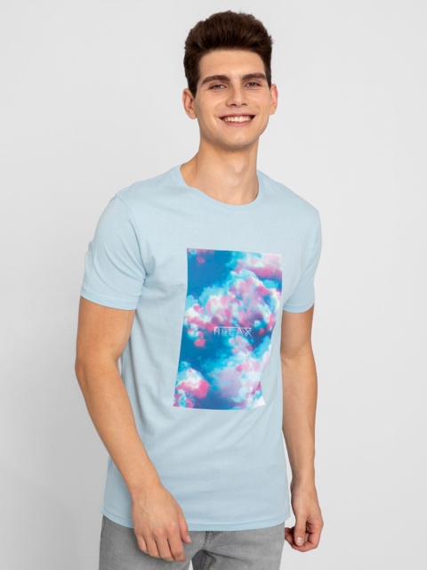 

Snitch Men Blue Printed Applique Slim Fit T-shirt