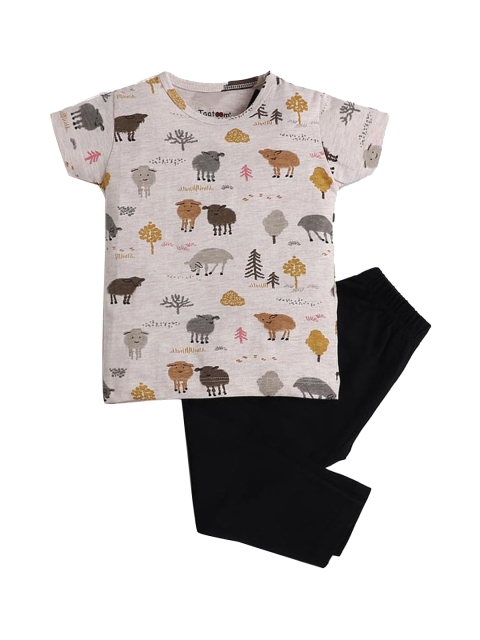 

Hopscotch Boys Peach-Coloured & Black Printed Night suit