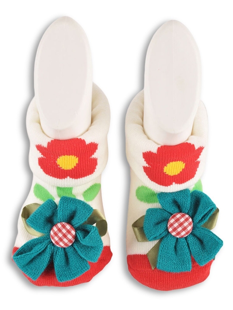 

Hopscotch Girls White & Red Patterned Ankle-Length Cotton Socks