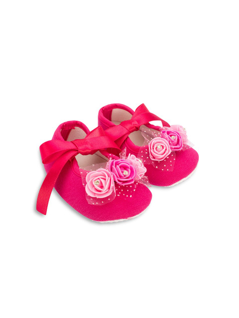 

Hopscotch Infants Pink Self-Design Ribbon Booties