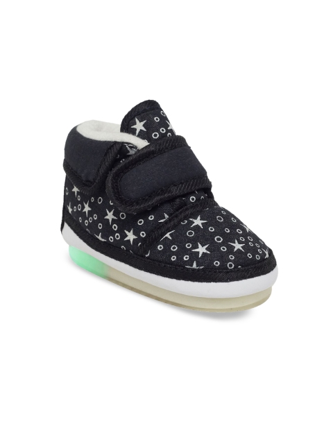 

Hopscotch Infants Kids Black Self Design Booties