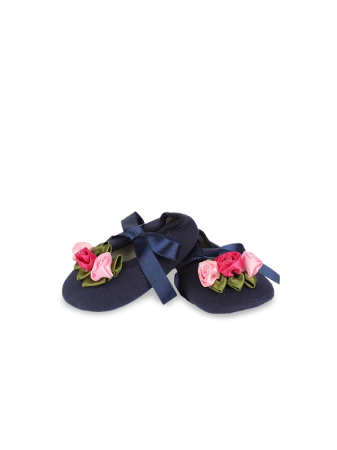 

Hopscotch Girls Blue Solid Cotton Booties With Flowers