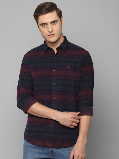 

Louis Philippe Sport Men Navy Blue Slim Fit Horizontal Stripes Striped Casual Shirt