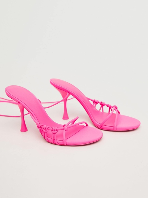 

MANGO Pink Solid Gladiators