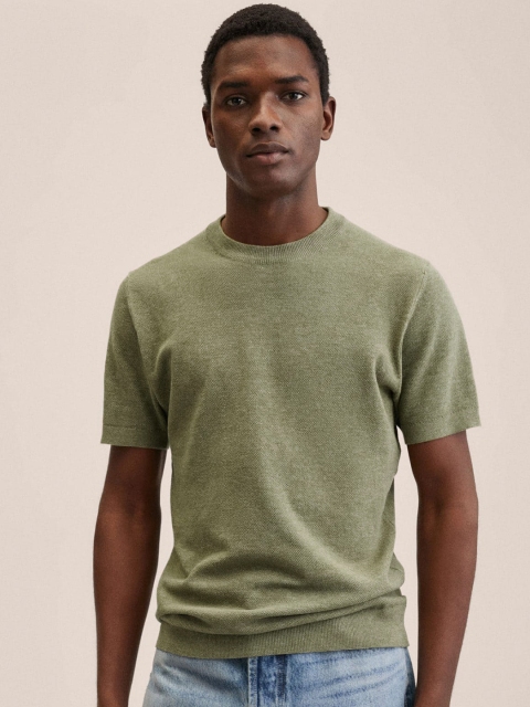 

MANGO MAN Olive Green Solid T-shirt
