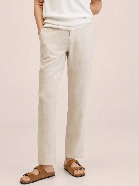 

MANGO MAN Grey Solid Trousers