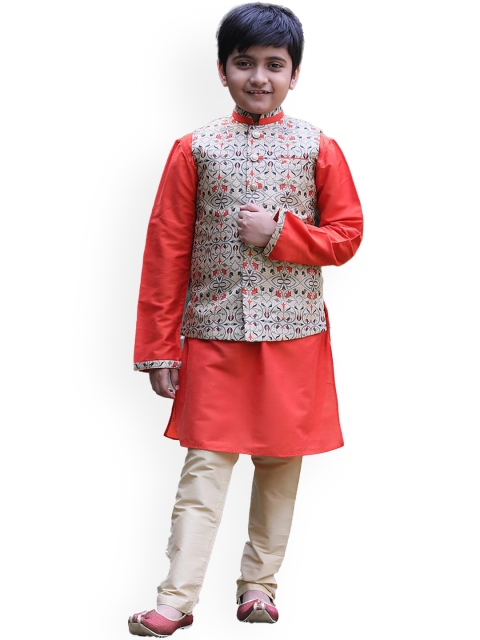 

Manyavar Boys Cream-Coloured Floral Kurta with Pyjamas & With Dupatta