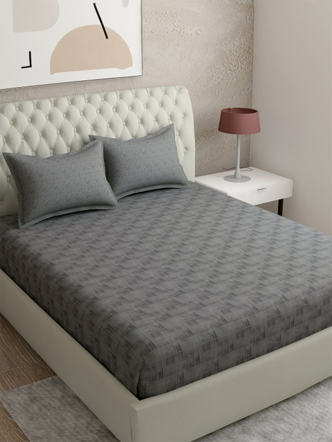

EverHOME Grey 210 TC Super King Bedsheet with 2 Pillow Covers