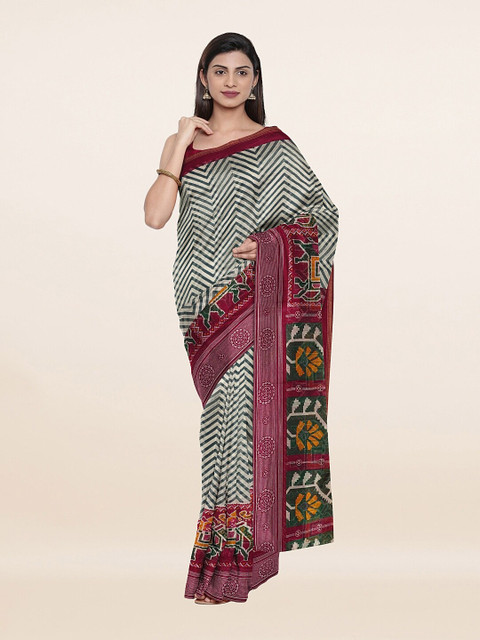 

Pothys White & Green Geometric Printed Saree
